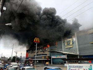 Incendio Centro commerciale Filippine