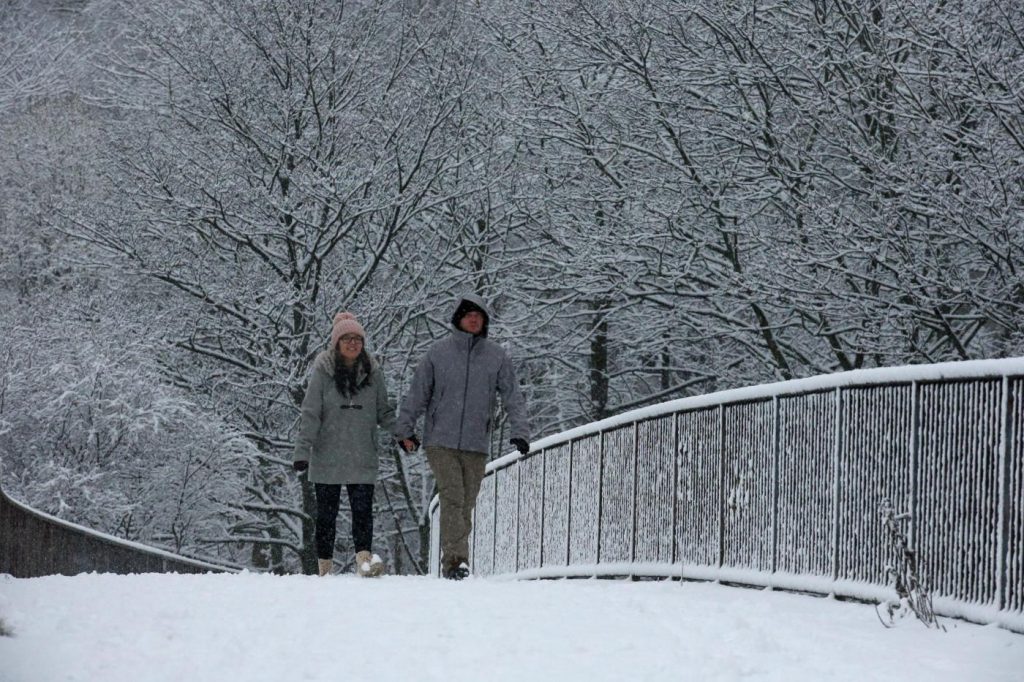 Maltempo freddo neve gelo Regno Unito