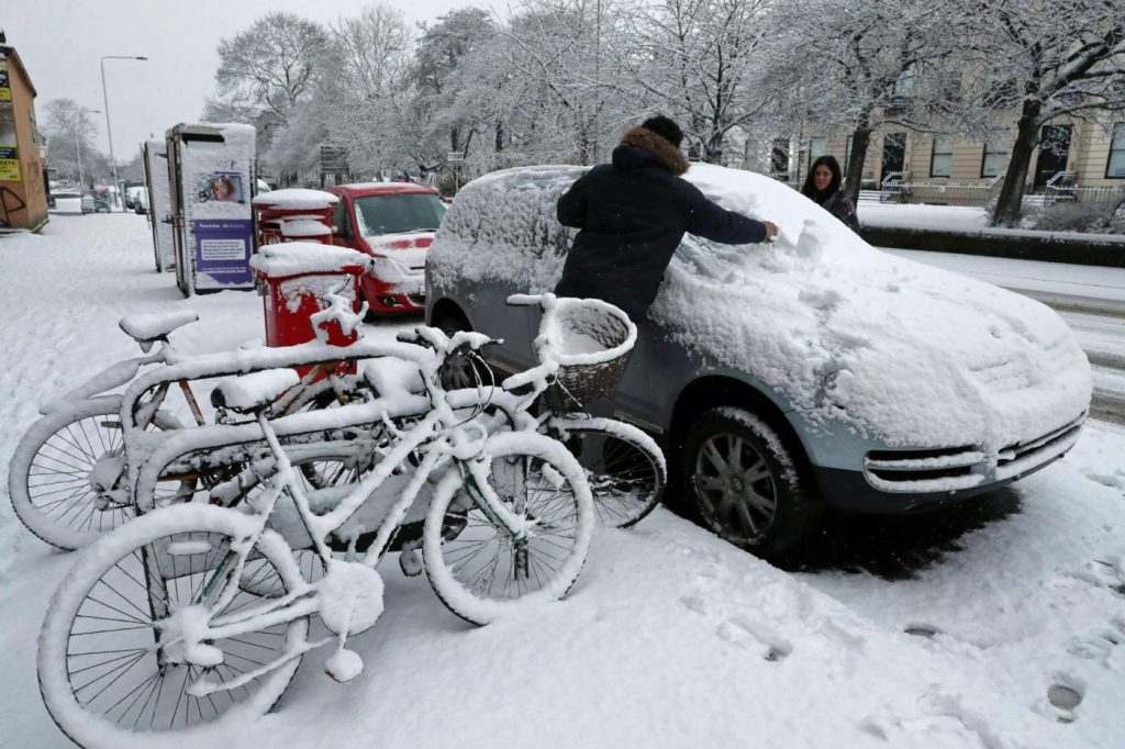 Maltempo freddo neve gelo Regno Unito