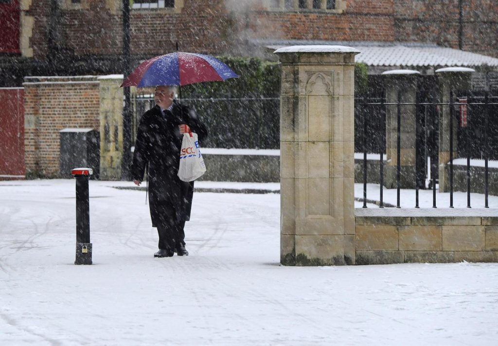 Maltempo freddo neve gelo Regno Unito