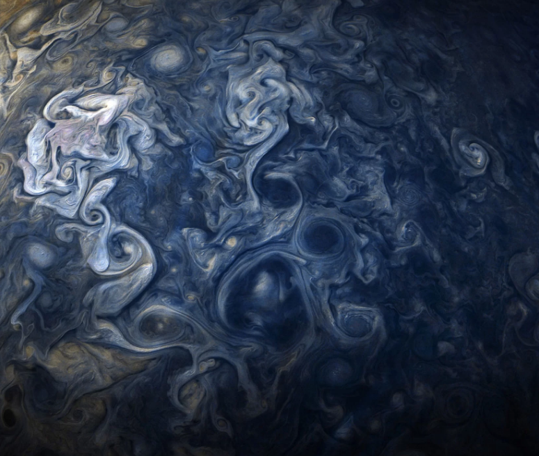 Nuvole blu di Giove