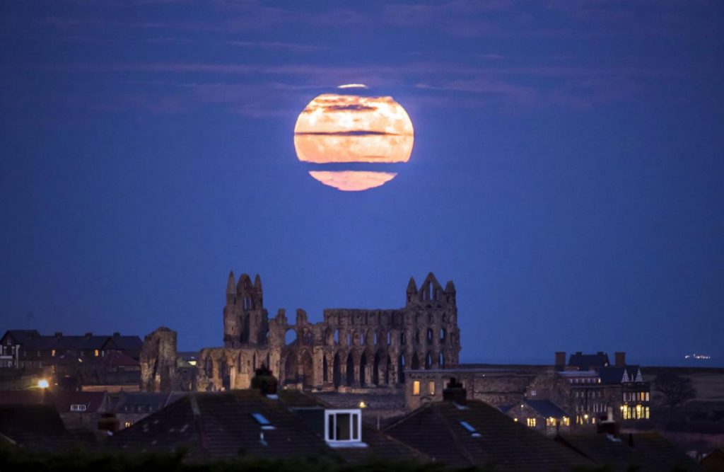 Superluna Luna Piena 3 dicembre 2017