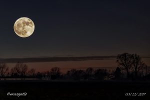 Superluna Luna Piena 3 dicembre 2017