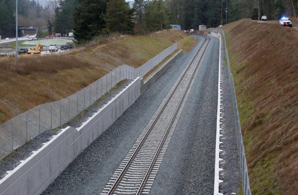 treno deraglia su un ponte a sud di Seattle