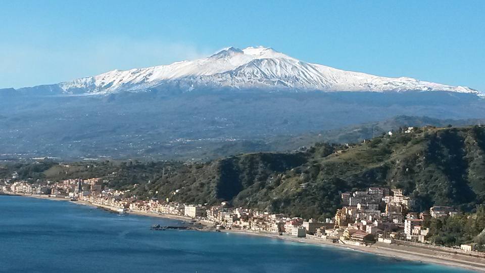 etna taormina neve