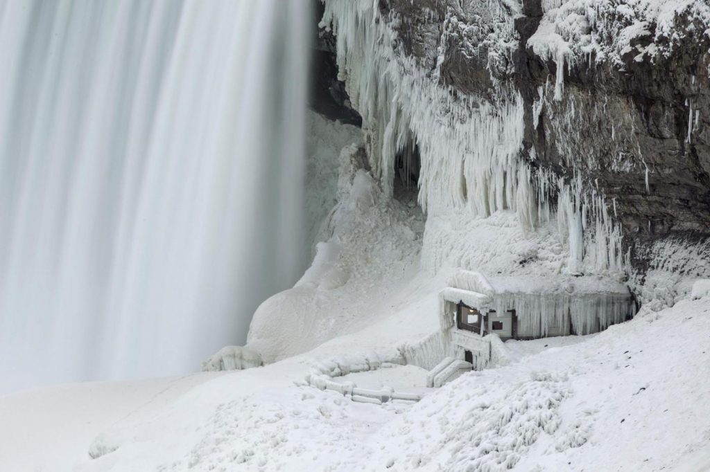 cascate Niagara ghiacciate