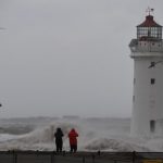 La tempesta Eleanor si abbatte su Francia e Regno Unito: venti da uragano [GALLERY]