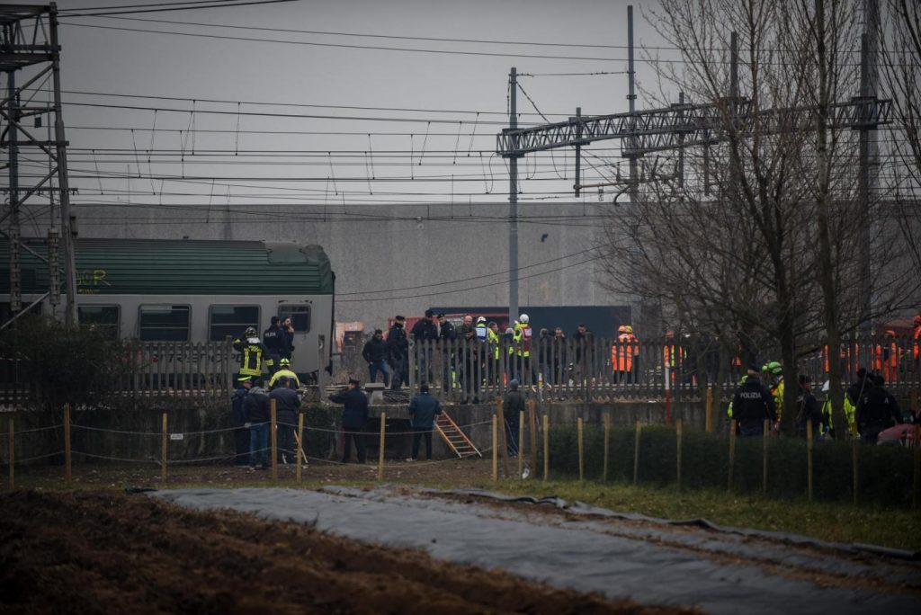 Milano, Deraglia treno tra Pioltello e Segrate