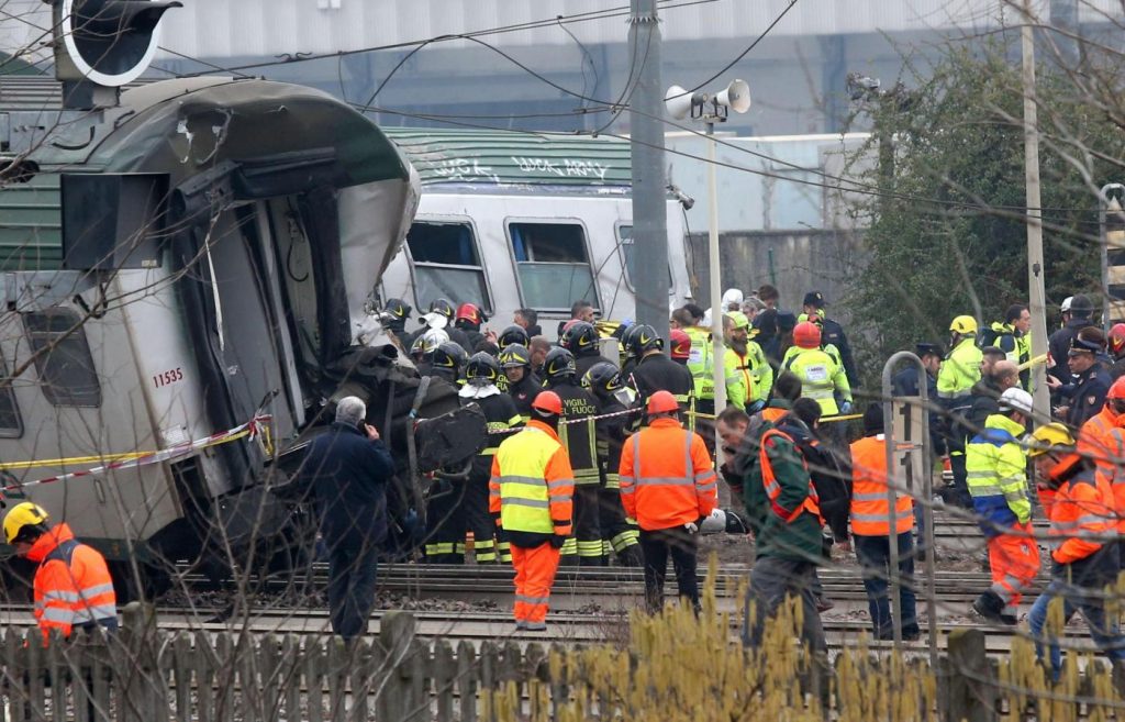 Milano, Deraglia treno tra Pioltello e Segrate