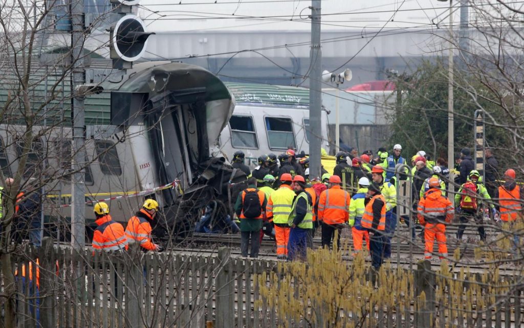 Milano, Deraglia treno tra Pioltello e Segrate