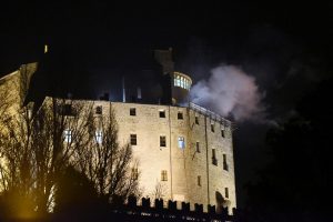 Torino, Fiamme alla Sacra di San Michele