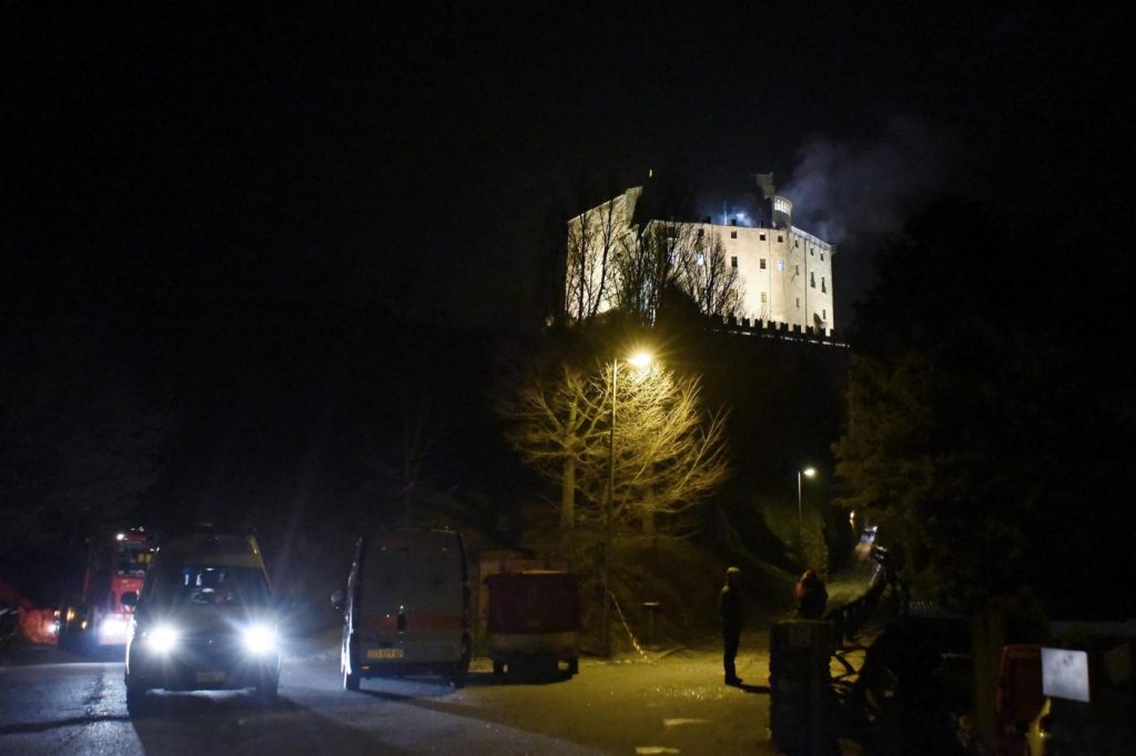Torino, Fiamme alla Sacra di San Michele