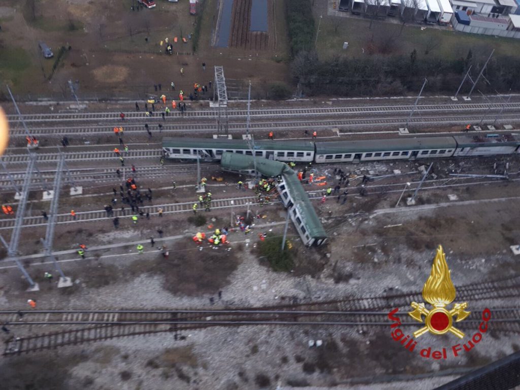 treno deragliato Milano Pioltello