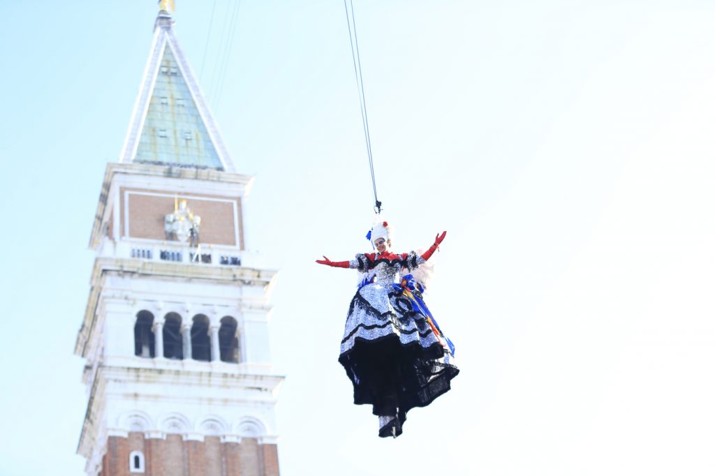 Carnevale di Venezia, Volo dell'Angelo