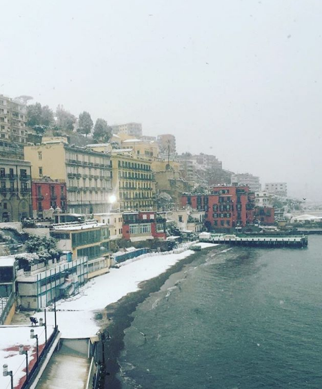 Napoli Burian Neve