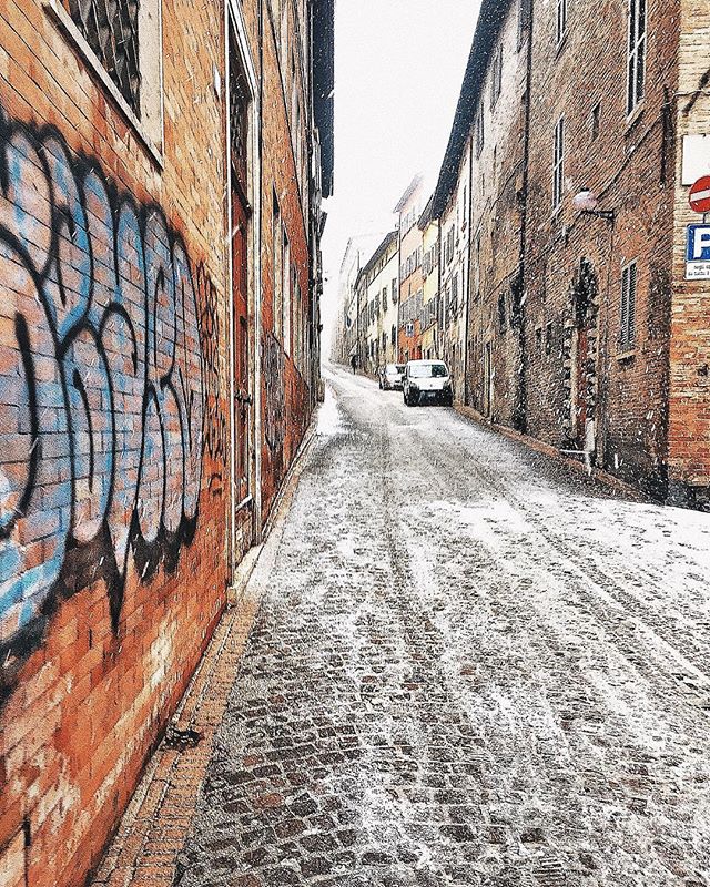Neve Urbino Marche