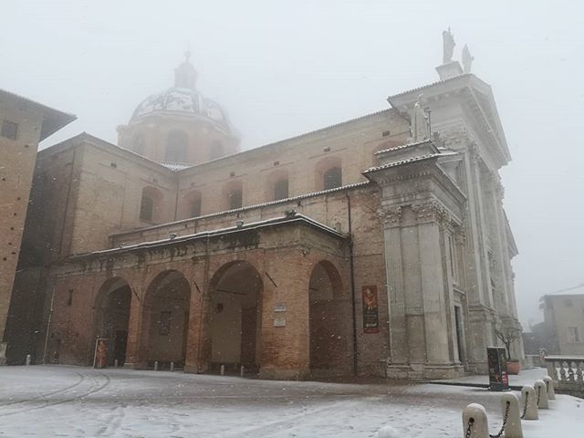Neve Urbino Marche