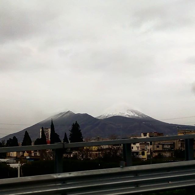 Neve Vesuvio