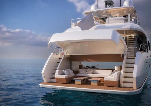 Superyacht Sirena 85