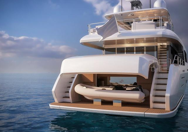 Superyacht Sirena 85