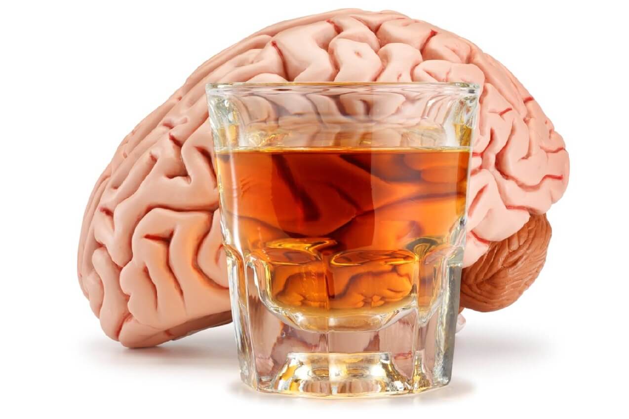 alcol benefici cervello