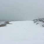 Burian, incredibile bis della NEVE sulla spiaggia di Metaponto: qui dove non nevicava mai, adesso sembra una routine [FOTO LIVE]
