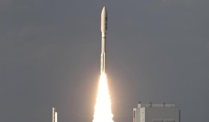 Liftoff GOES-