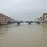 Allerta Meteo Italia, adesso è allarme maltempo: le piogge e il caldo aumentano il rischio di valanghe, frane e alluvioni