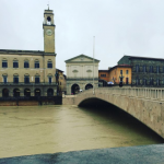 Allerta Meteo Italia, adesso è allarme maltempo: le piogge e il caldo aumentano il rischio di valanghe, frane e alluvioni