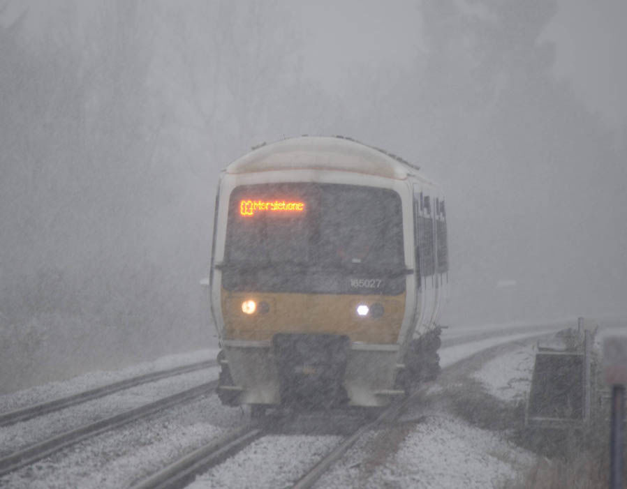 neve Londra