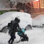 Maltempo, “SNOWMAGEDDON” nel Regno Unito: il Burian e la “tempesta Emma” paralizzano il Paese con pesanti nevicate, temperature gelide e strade impraticabili [GALLERY]