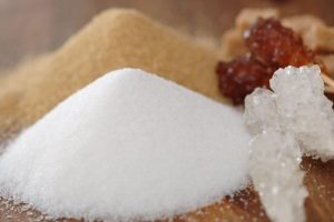 zucchero bianco e zucchero di canna