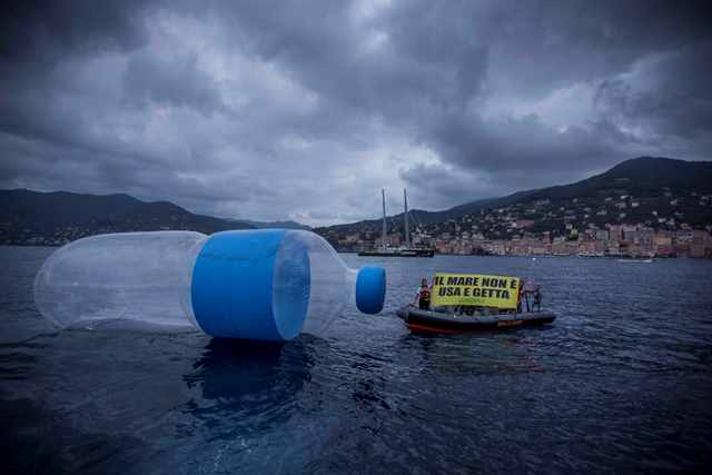 Camogli, 24/6/2017. No plastic campaign.
