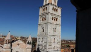 torre ghirlandina