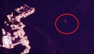ufo stazione spaziale