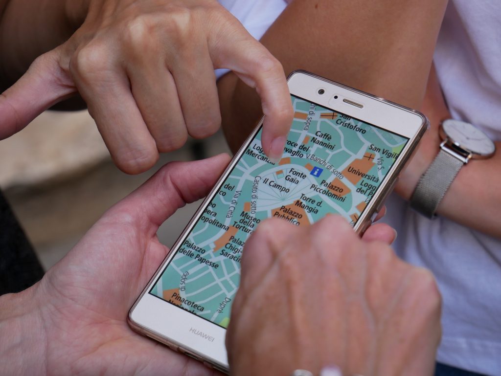Booking Tech traveler