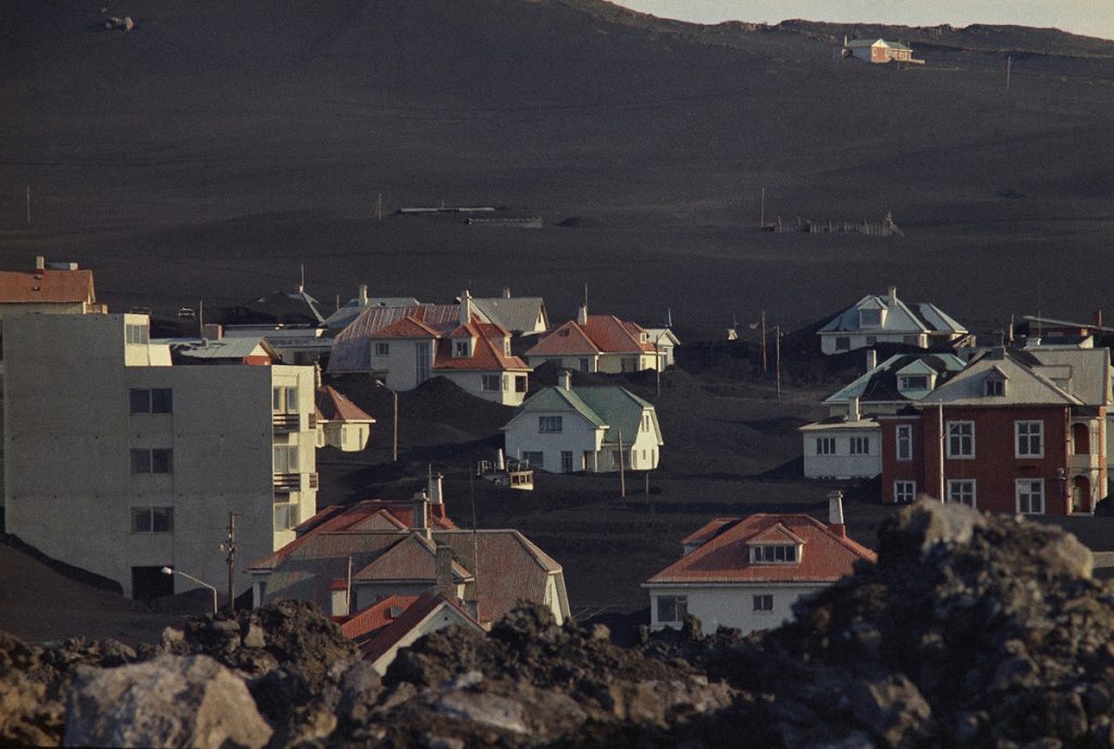 eruzione vulcano eldfell islanda 1973