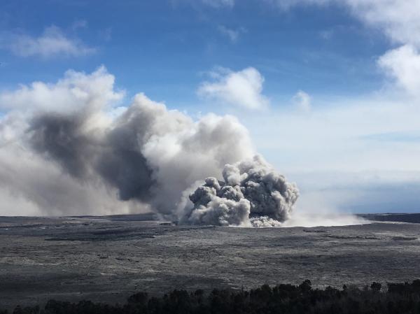 eruzione vulcano kilauea hawaii