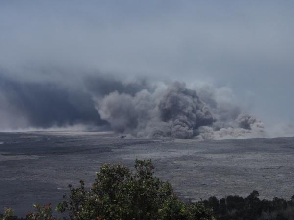 eruzione vulcano kilauea hawaii