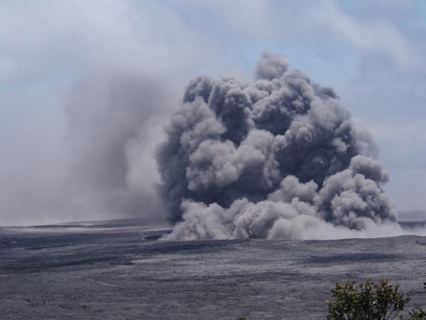 eruzione vulcano kilauea hawaii