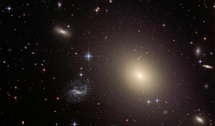 La galassia ESO325-6004