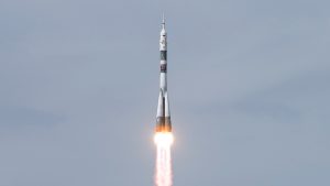astronauti stazione spaziale