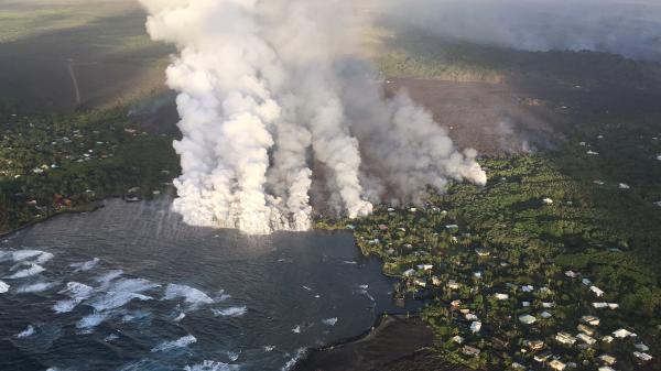 eruzione vulcano kiluaea hawaii