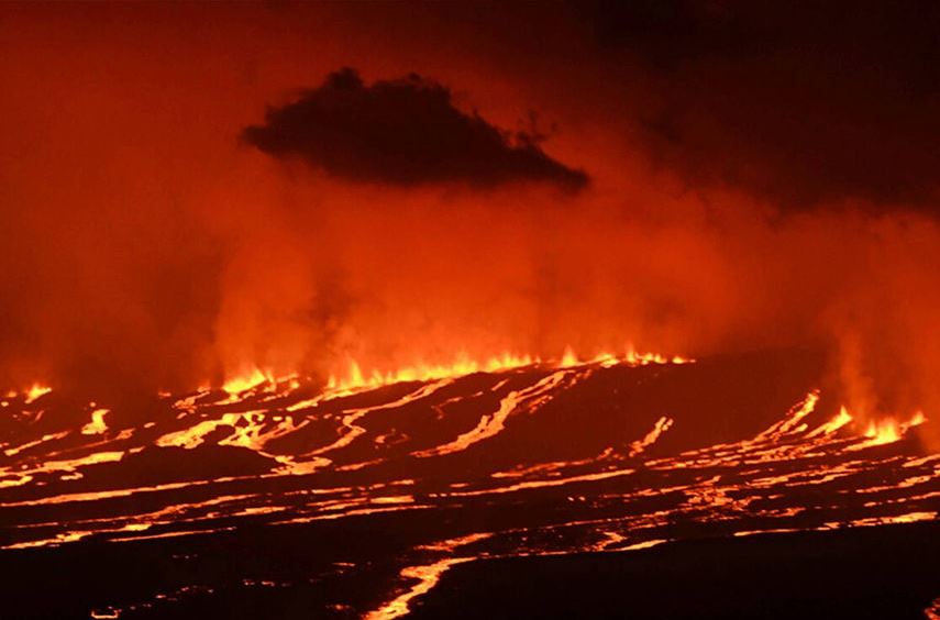 eruzione vulcano sierra negra galapagos