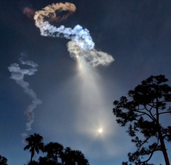 lancio SpaceX nuvole