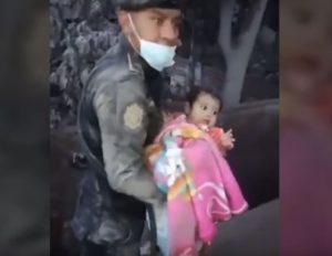 salvataggio bambina guatemala