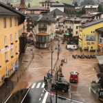 Maltempo, le drammatiche immagini dell’alluvione sulle Dolomiti: Moena irriconoscibile [FOTO e VIDEO]