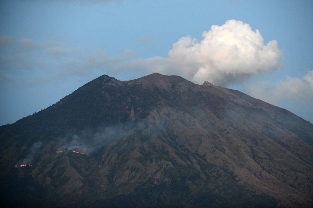 Indonesia vulcano Agung