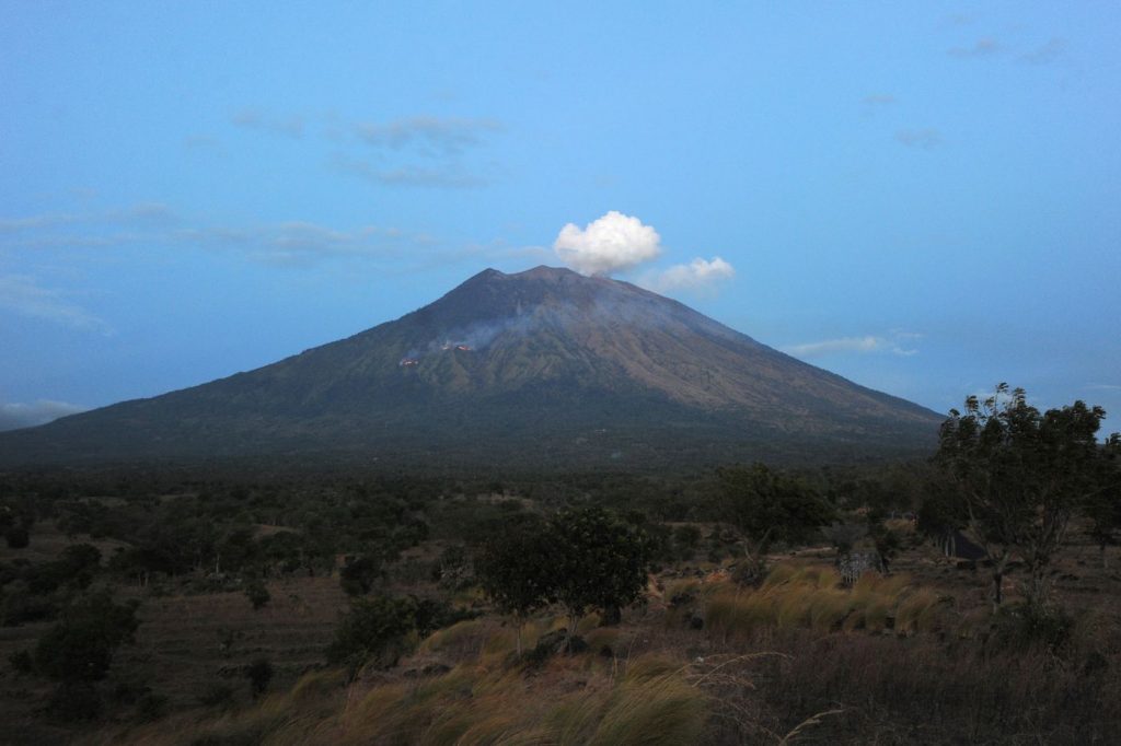 Indonesia vulcano Agung