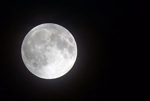 eclissi luna mondo